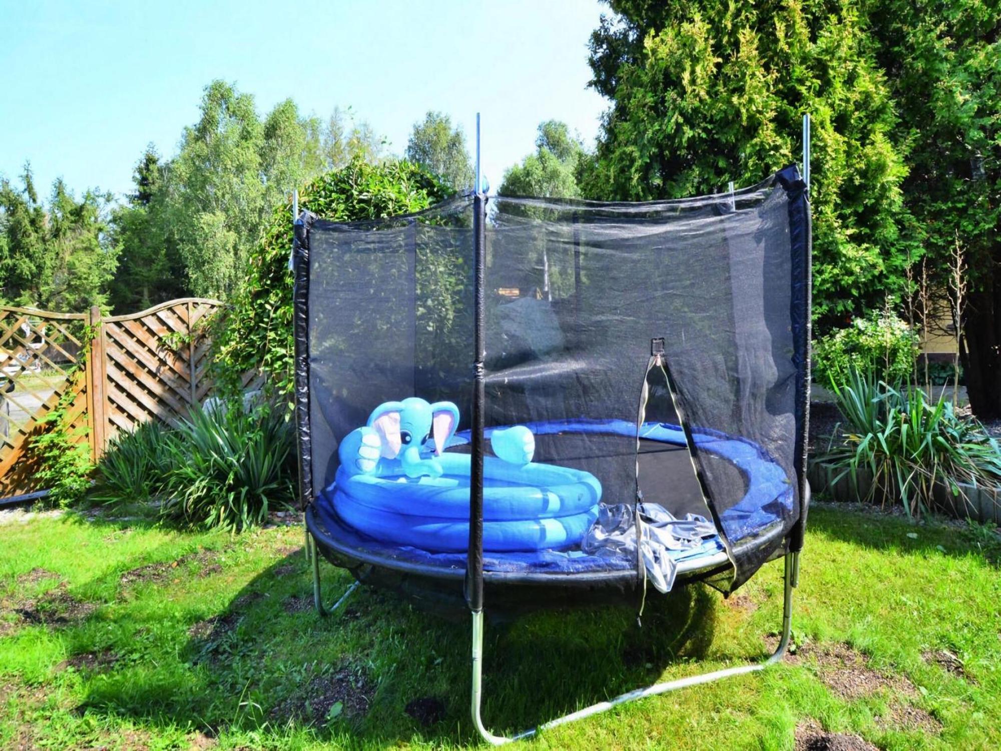 Comfortable On A Private Ferienhaus
